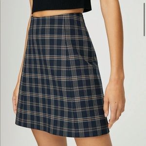 Aritzia Babaton Hopper Plaid Skirt